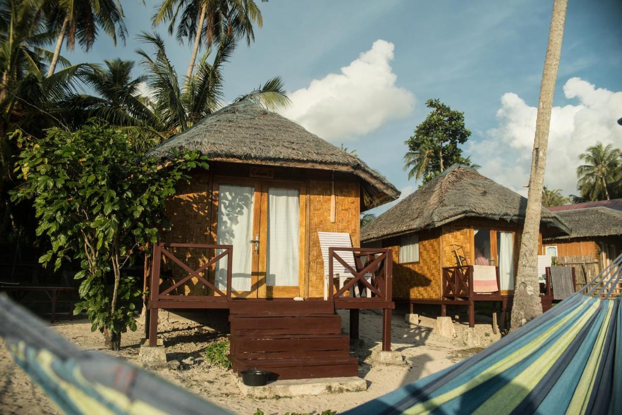 Simeulue Surflodges Lasikin Buitenkant foto